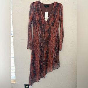 NWT Oak & Trellis Rust Brown Printed Asymmetrical Long Sleeve Dress, Sz M